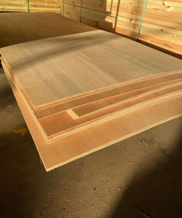 2745 x 1200 x 4mm Plybrace F22 Hardwood